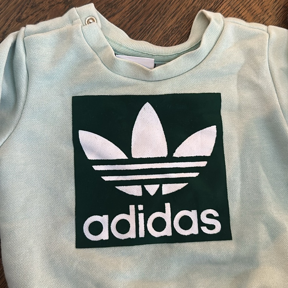 Adidas pullover - Picture 2 of 5